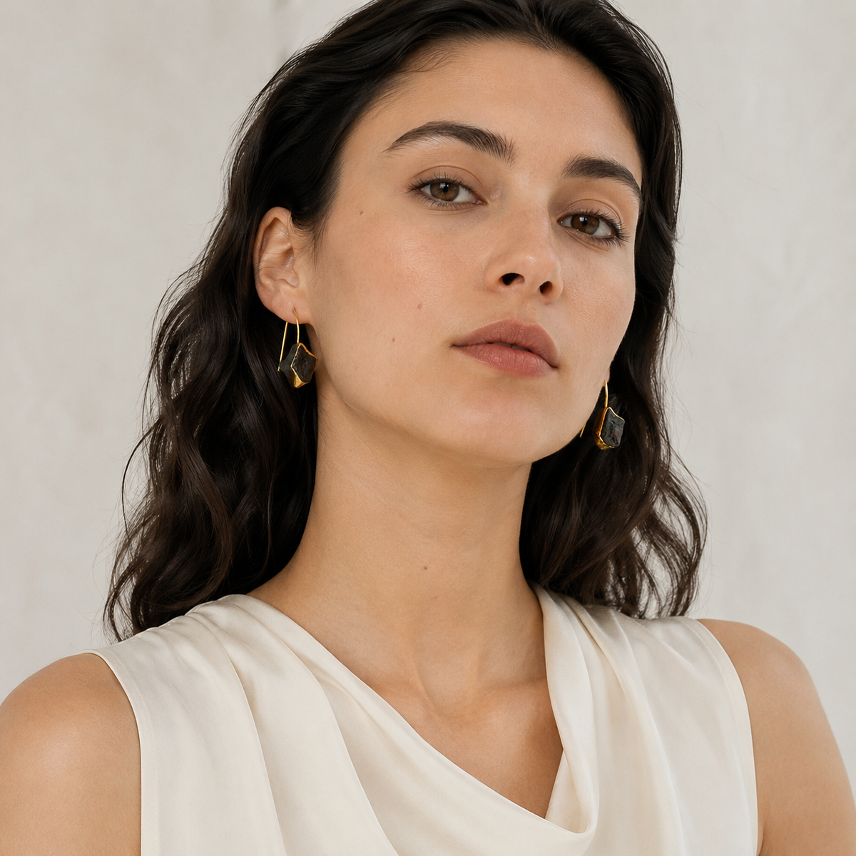 Green agate slice drop earrings with a polished gold-plated finish.